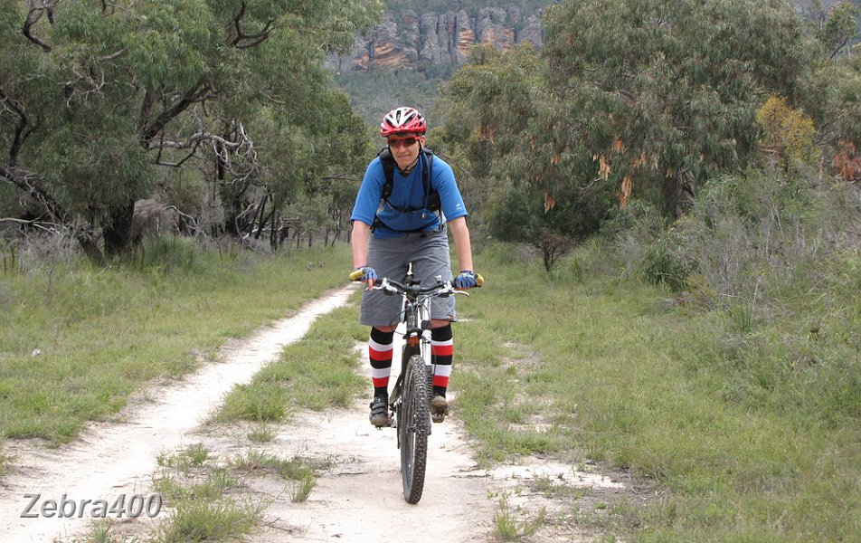 15-Heidi MTBs on Matthew Track in the Grampians.JPG